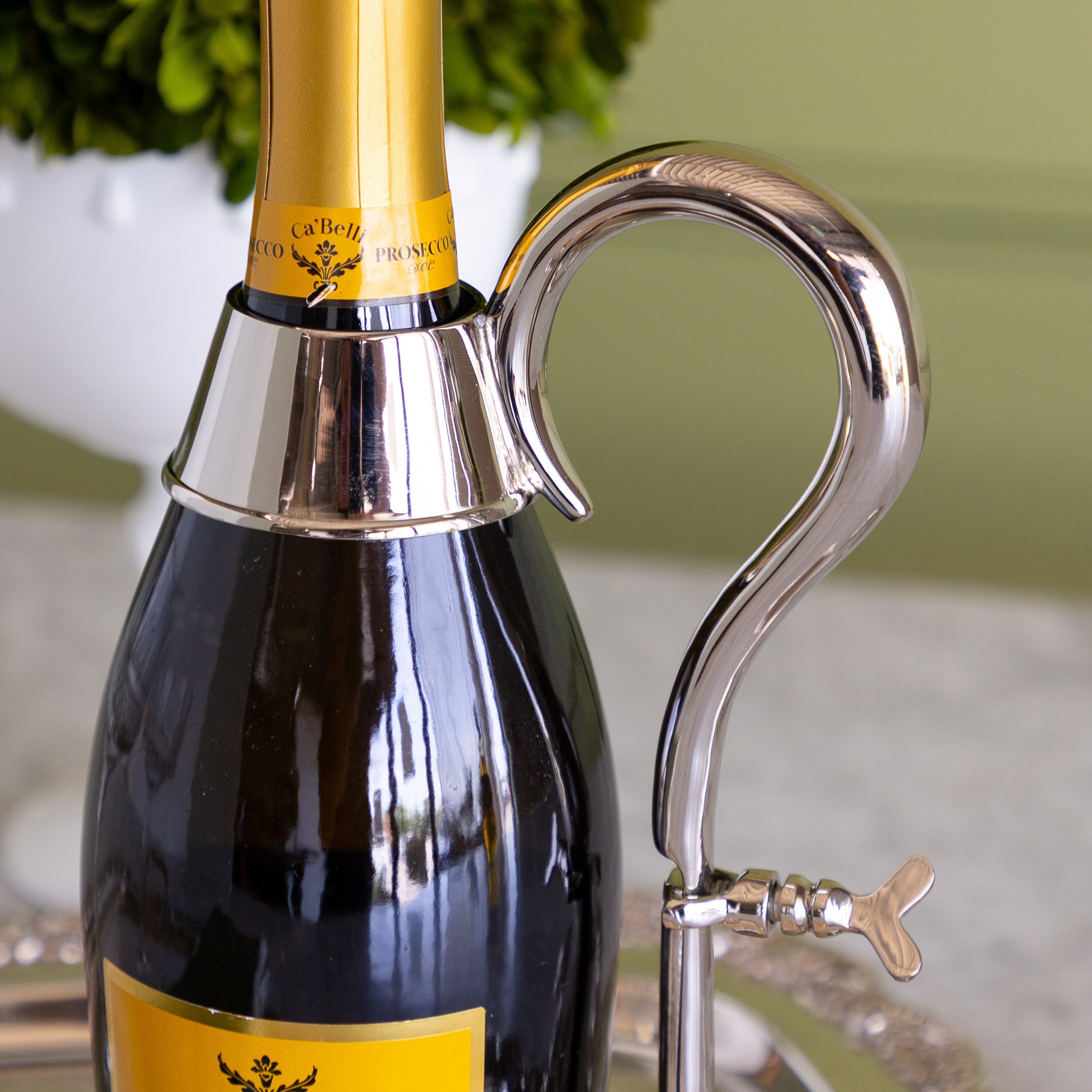 Bacchus Bottle Pourer