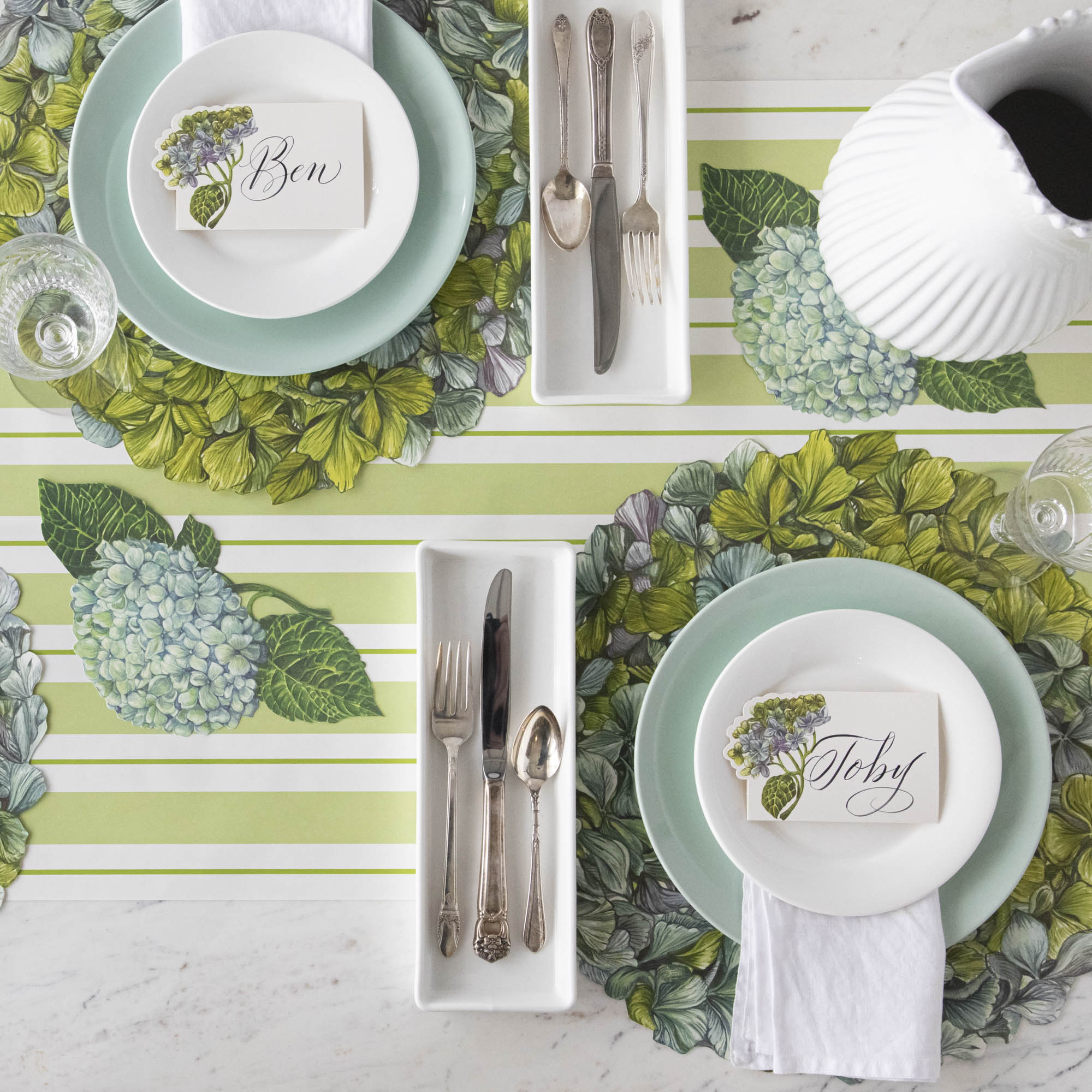 Die-cut Hydrangea Placemat