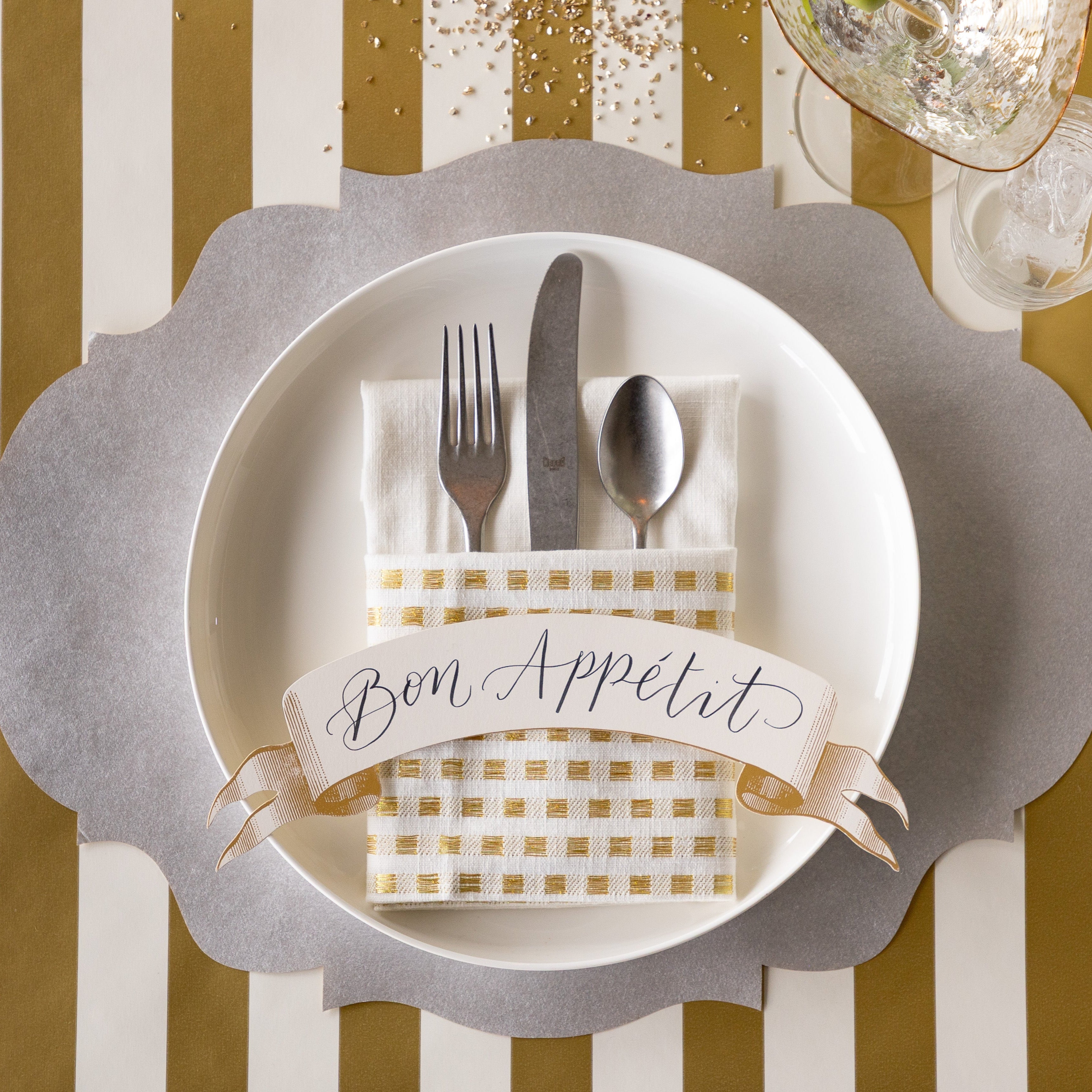 Die-cut Silver French Frame Placemat