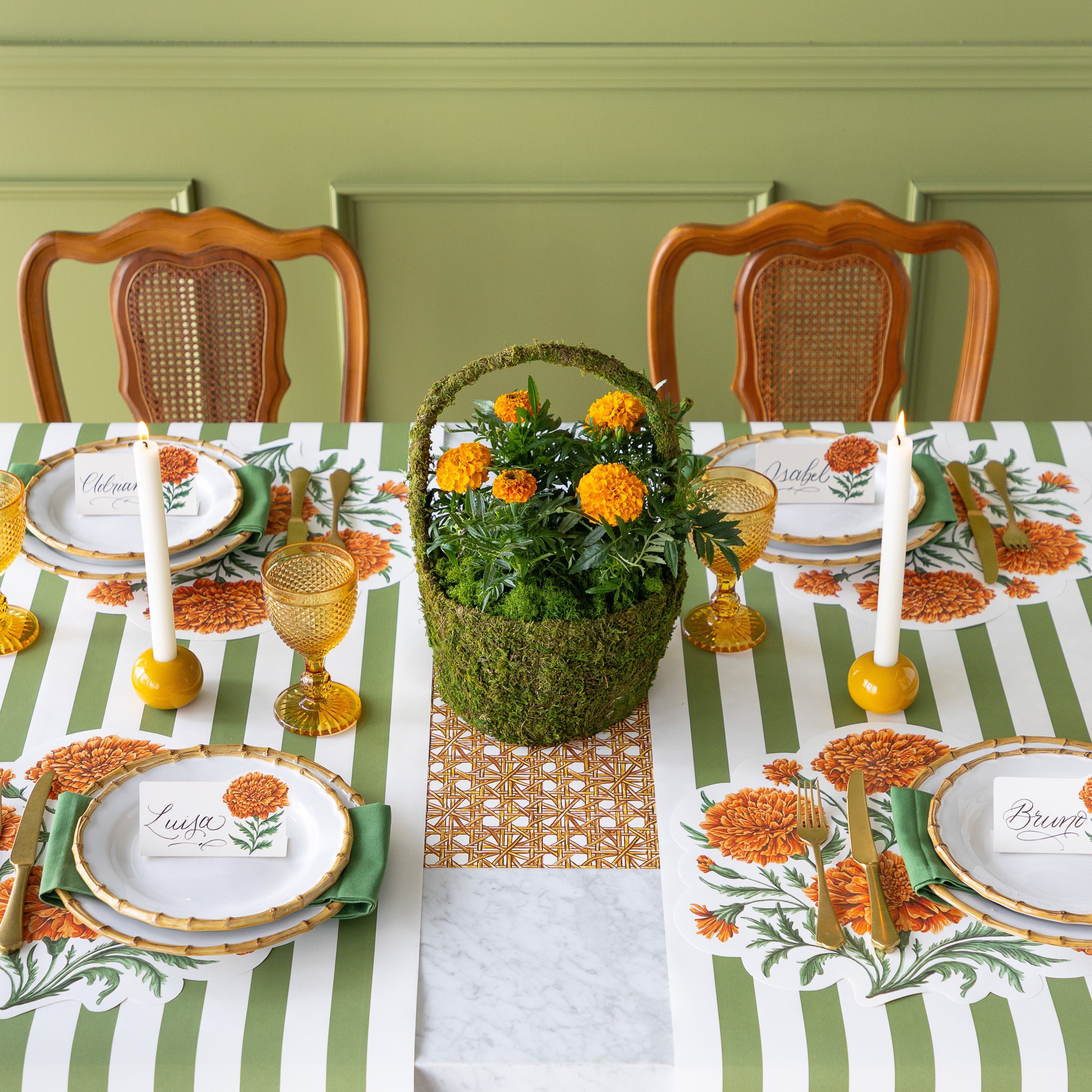 Die-cut Marigold Bouquet Placemat