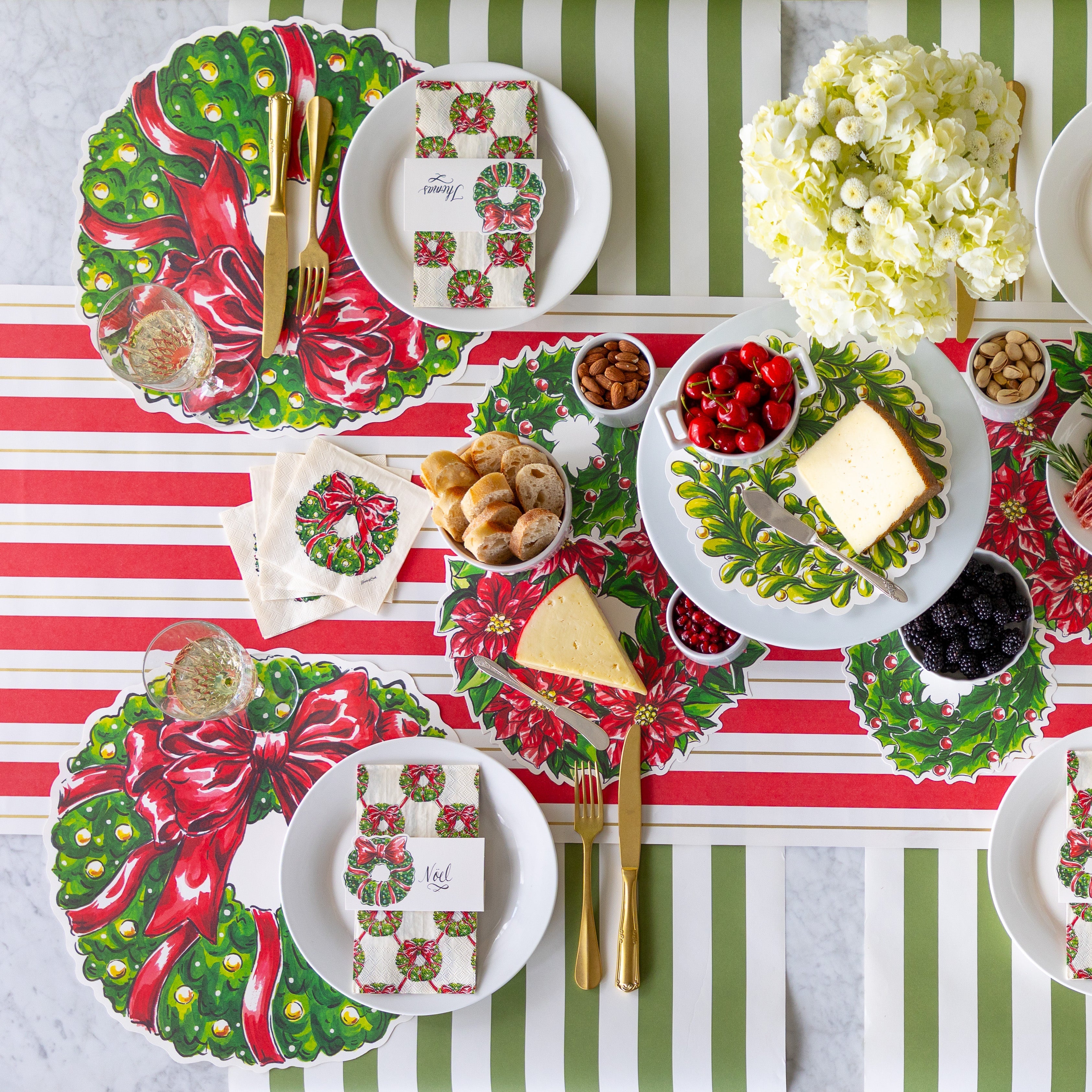 Die-cut Holiday Wreath Placemat