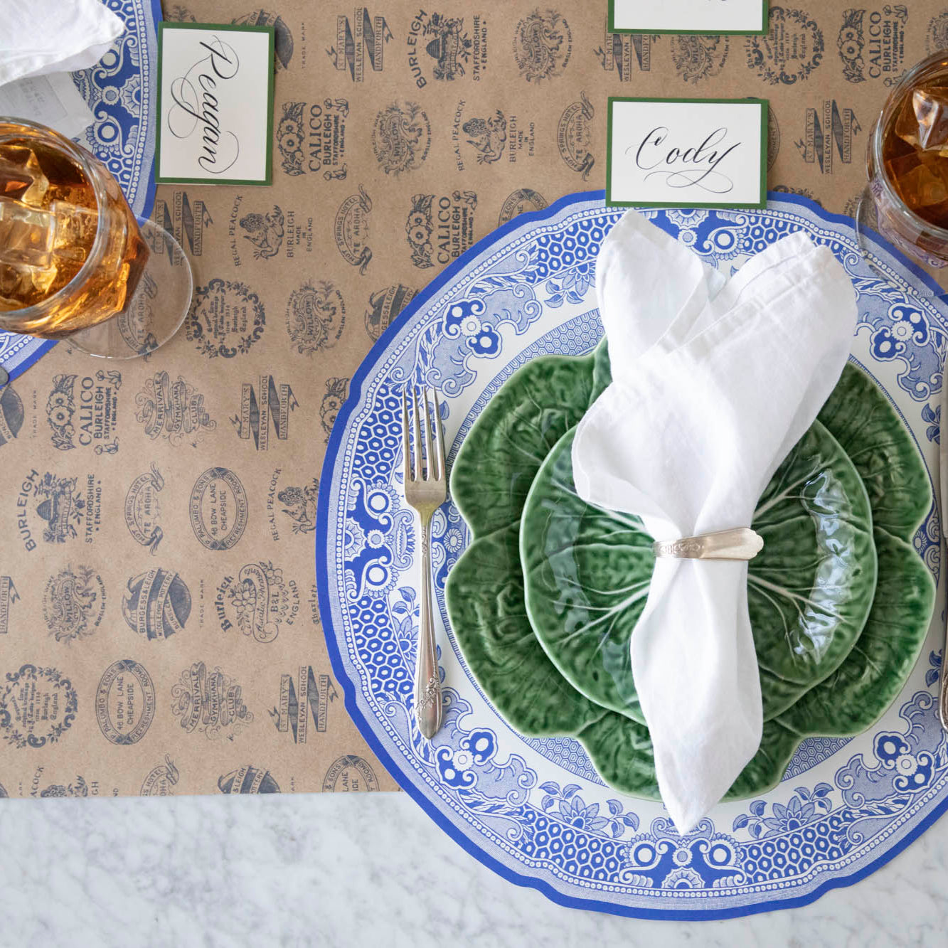 Die-cut Blue Willow Plate Placemat
