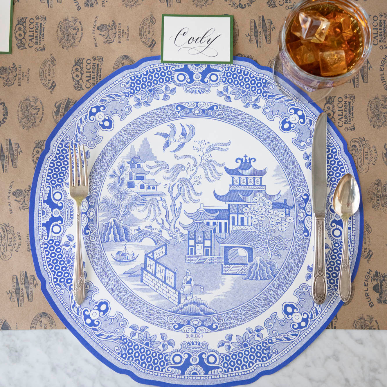 Die-cut Blue Willow Plate Placemat