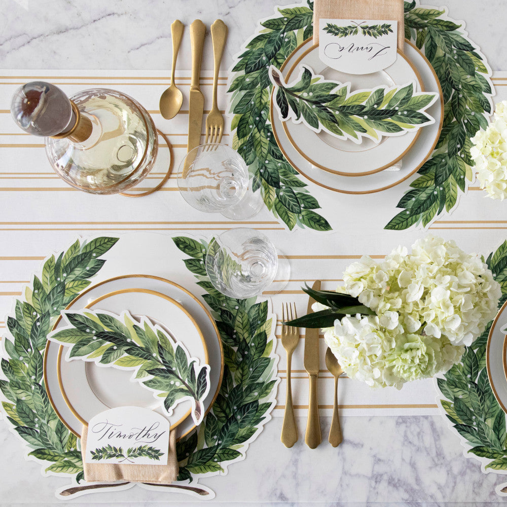 Die-cut Green Laurel Wreath Placemat