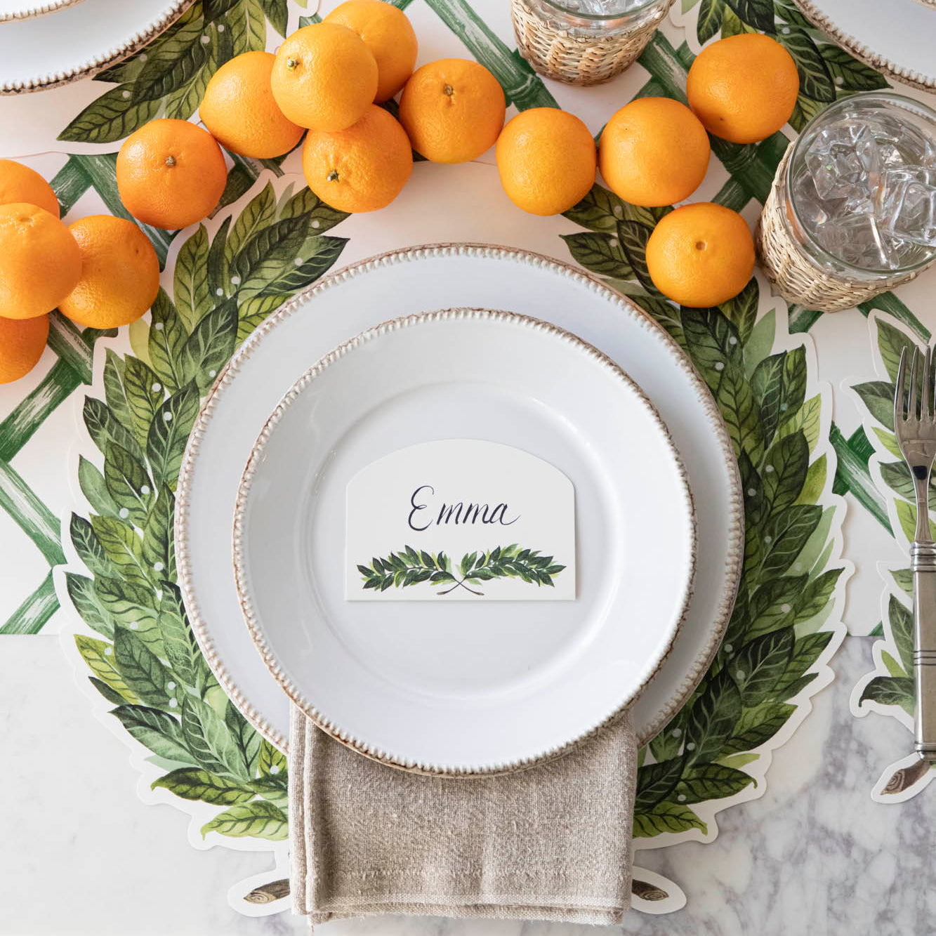 Die-cut Green Laurel Wreath Placemat