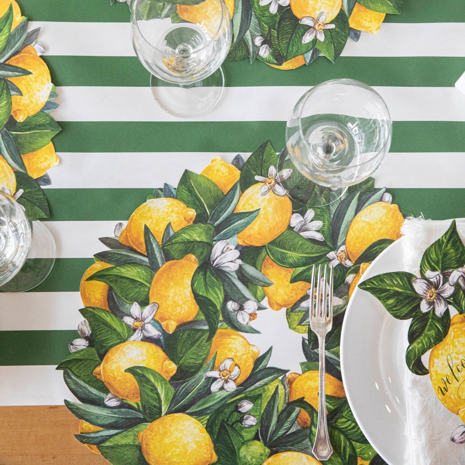 Die-cut Lemon Wreath Placemat