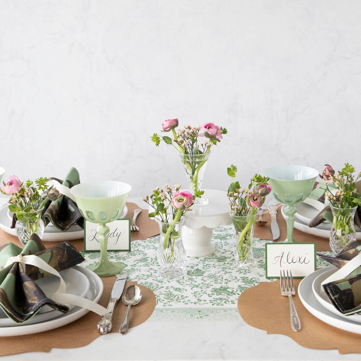 Dublin Crystal 5 Piece Bud Vase Set
